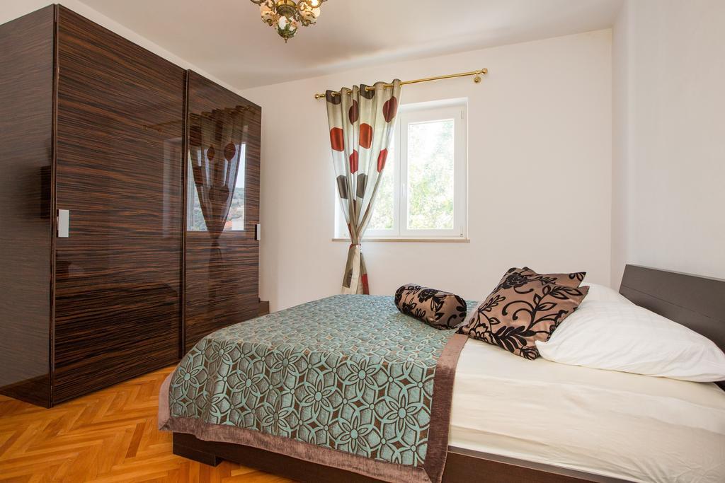 Aida Apartments And Rooms For Couples And Families Free Parking دوبروفينك المظهر الخارجي الصورة